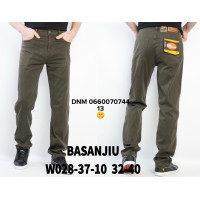 839 Basanjiu  Класичні джинси оливкового кольору Classic fit 32-40 028-37-10