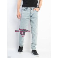 Brooklyn Мом джинси блакитного кольору Mom fit 28-36 105-6