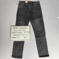 Captain Класичні джинси сірого кольору Classic fit 32-38 19132