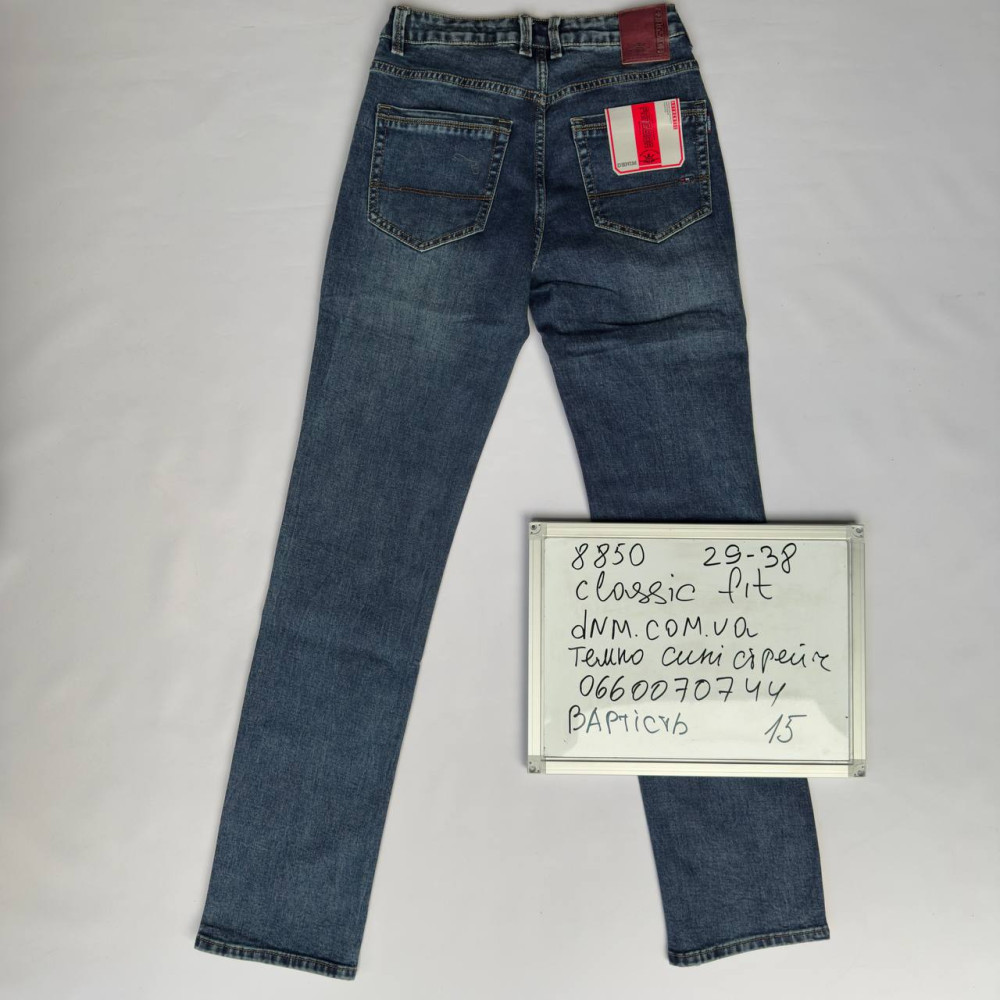 Fangsida  Класичні джинси синього кольору Classic fit 29-38 8850