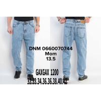 GaxGax Мом джинси блакитного кольору 32-42 1200