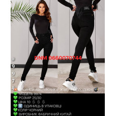 Liana  Американка скіні джинси чорного кольору Skinny 25-30 9974