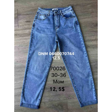 Lookvng Мом джинси блакитного кольору Mom fit 30-36 70026