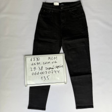 SPPS  Мом джинси чорного кольору Mom fit 29-38 6530