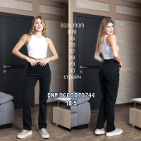 Sessanta Мом джинси чорного кольору Mom fit 25-30 6531