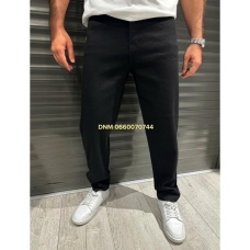 John Lucca Мом джинси чорного кольору Mom fit 29-38 467