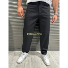 John Lucca Мом джинси чорного кольору Mom fit 29-38 330