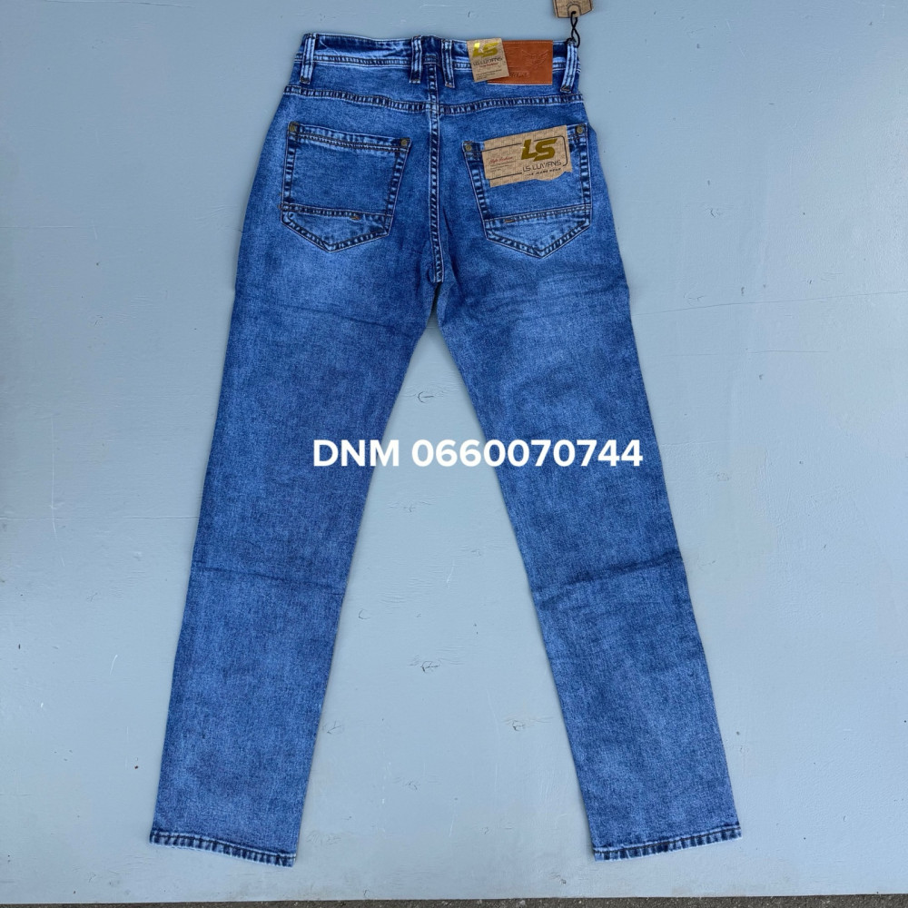 Luvans  Класичні джинси синього кольору Classic fit 29-38 301